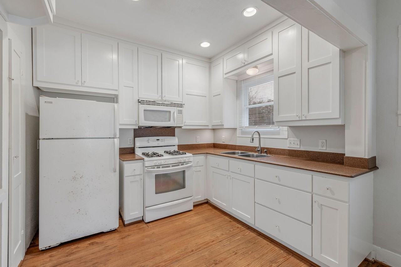 304 N Haswell Dr - Photo 7 of 15