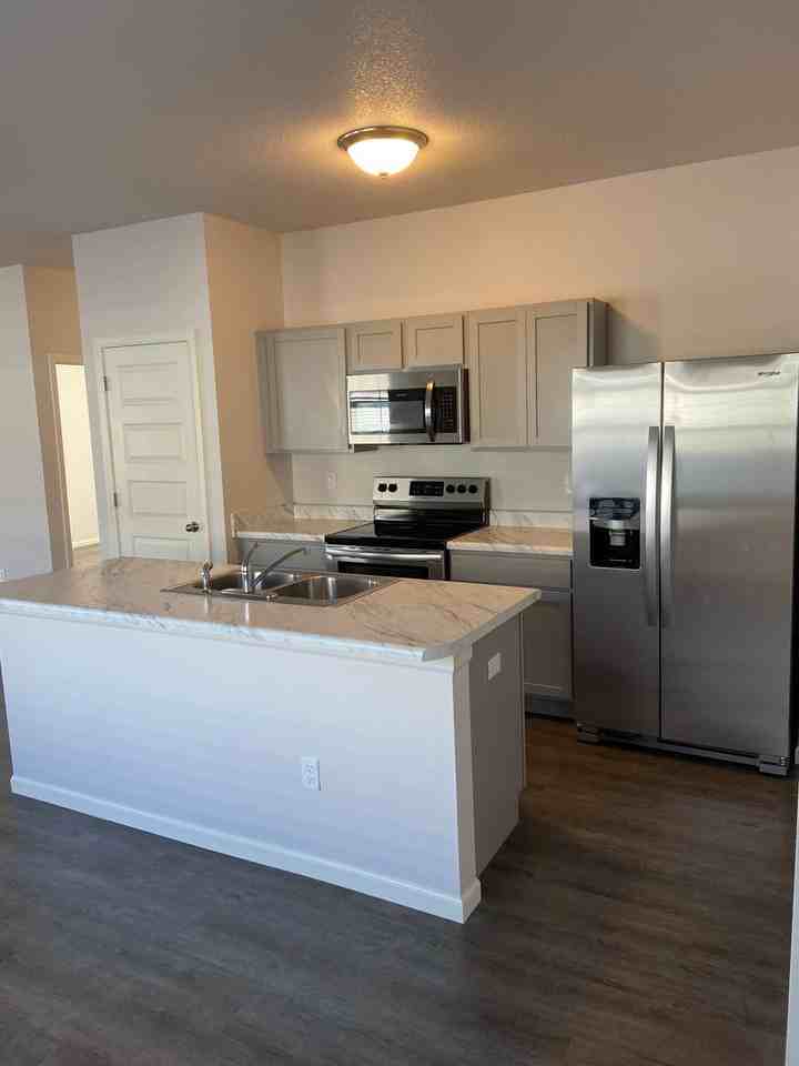 21328 W 215th Ter - Photo 7 of 20