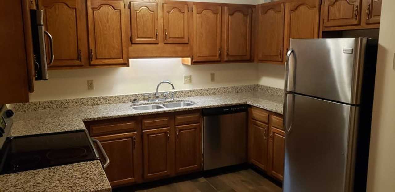 455 Ridgefields Rd #3 - Photo 4 of 20