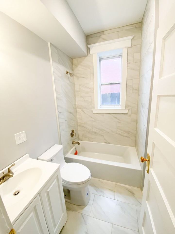 3442 Nebraska Ave - Photo 2 of 6