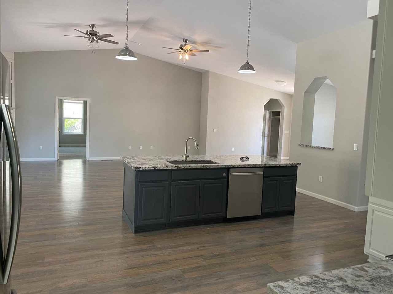 2570 W Moana Ln - Photo 2 of 13