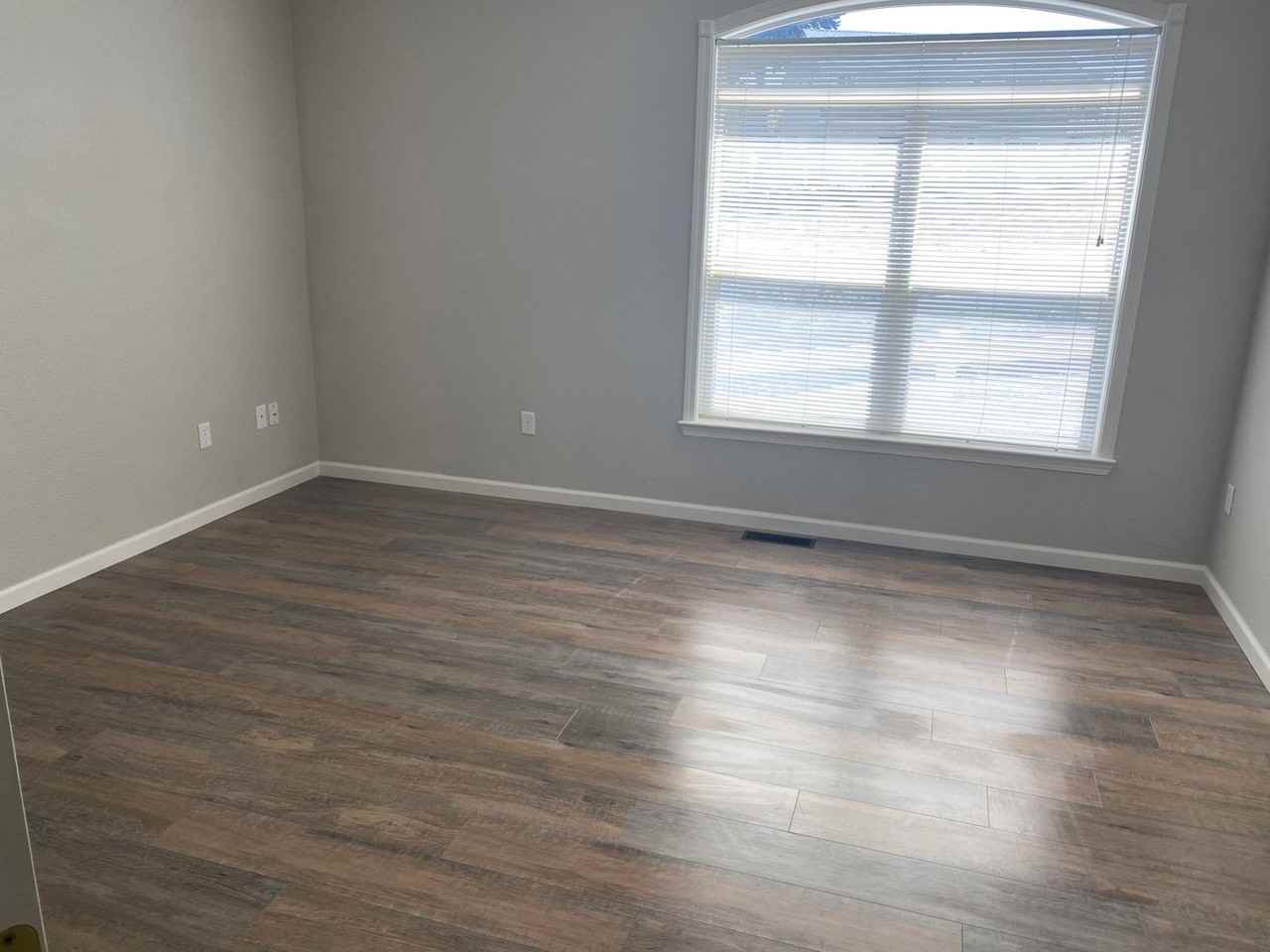 2570 W Moana Ln - Photo 7 of 13