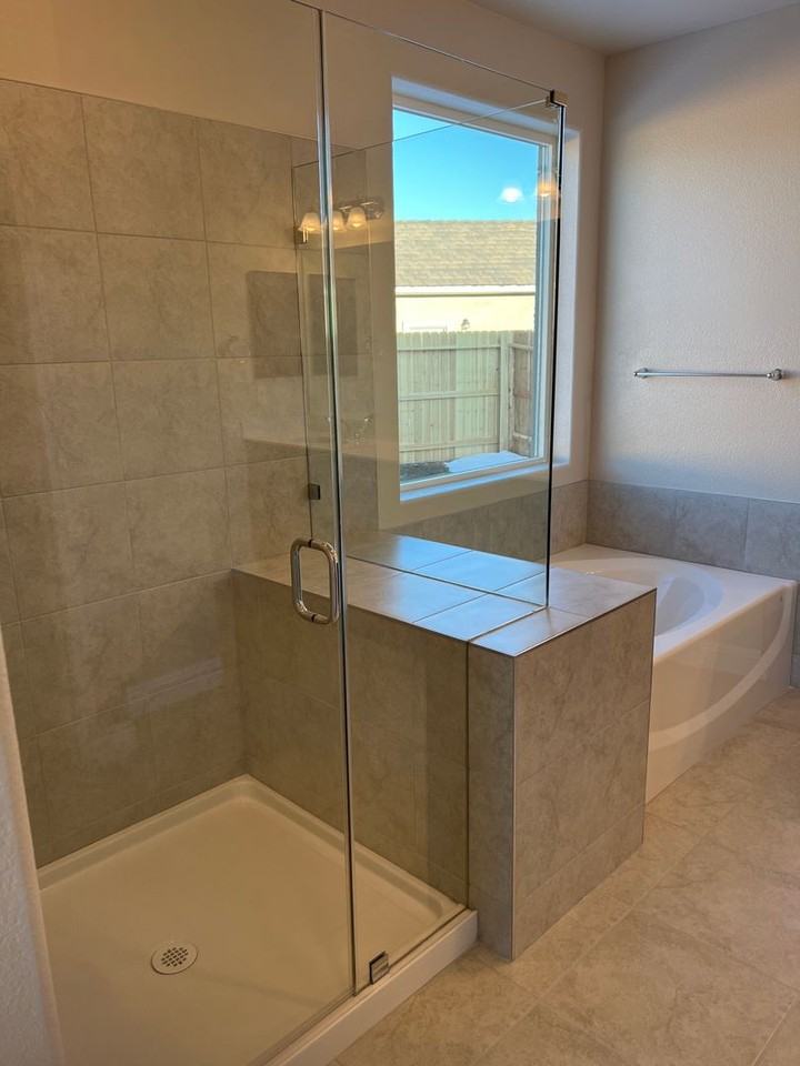 1123 Iron King Dr - Photo 7 of 15