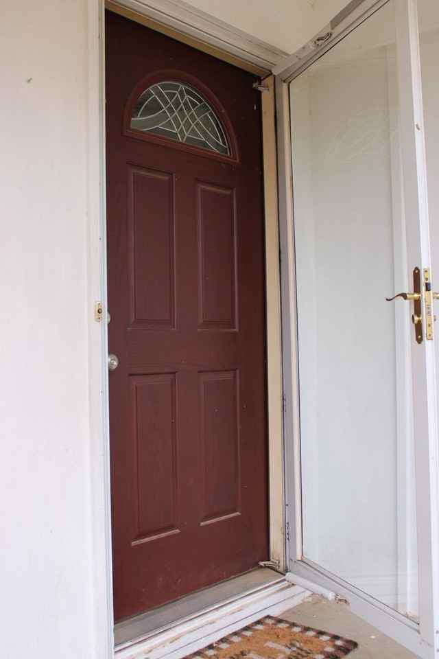 1813 Plateau Lane - Photo 3 of 25