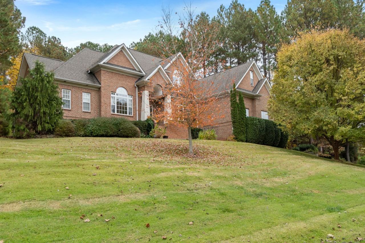 137 Northington Woods Dr - Photo 2 of 42