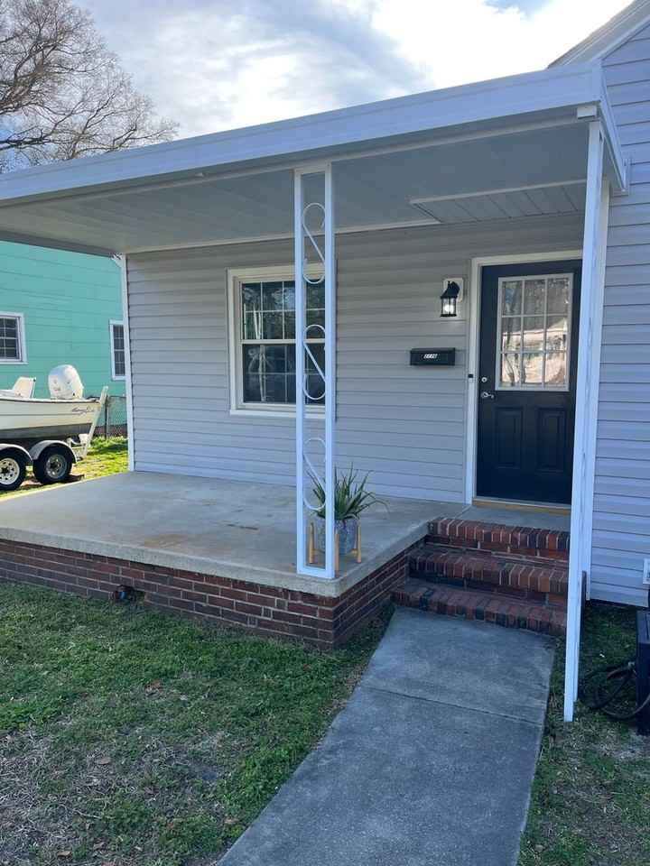 2176 Harrison St - Photo 2 of 21