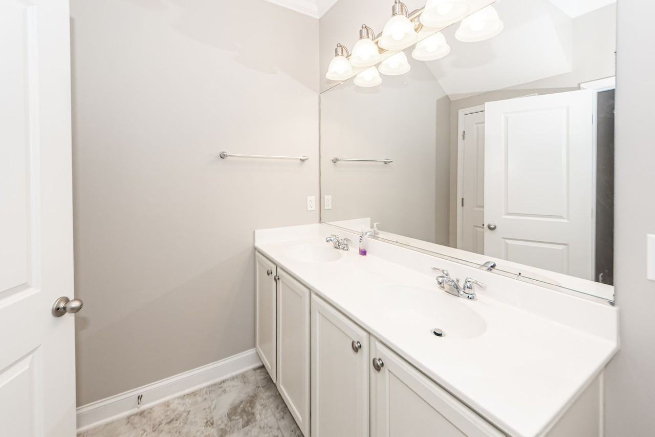 2052 Promenade Ct - Photo 7 of 43