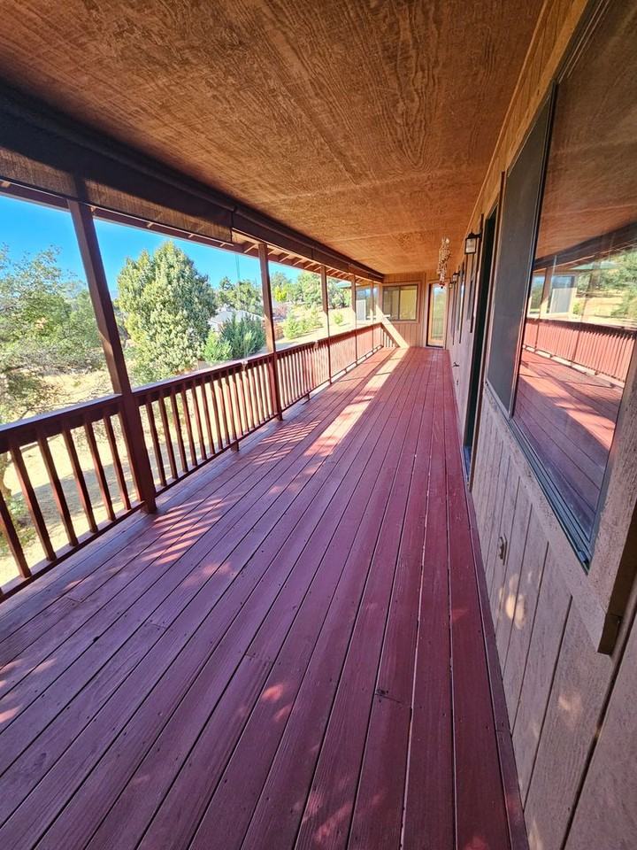 16521 Hacienda Ct - Photo 2 of 18