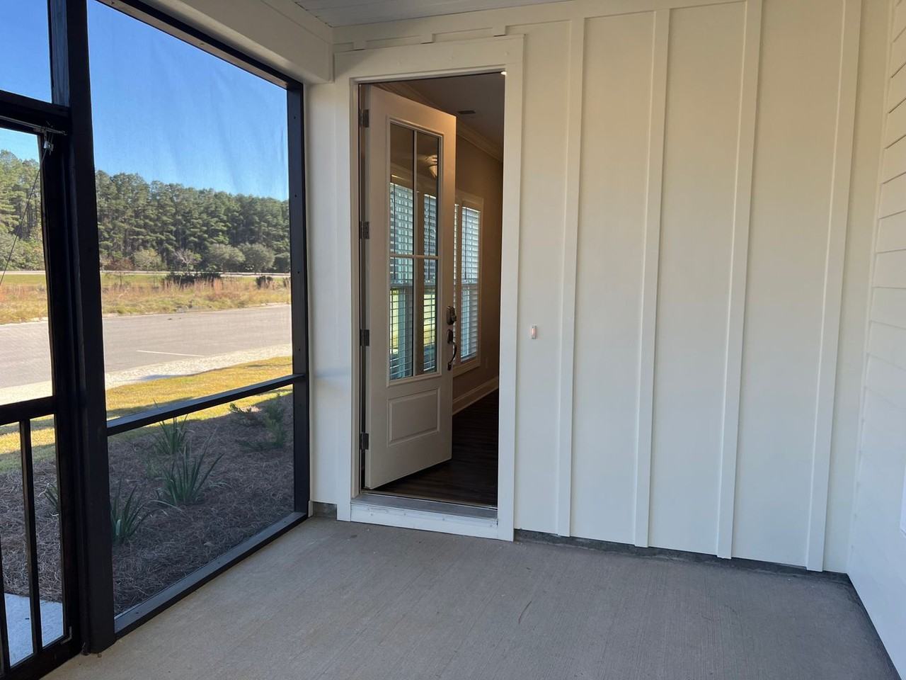 344 Bleecker St S - Photo 3 of 38