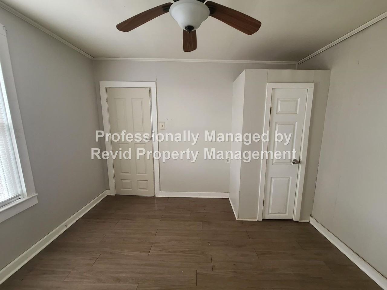 3068 Harvester Ln E - Photo 6 of 14