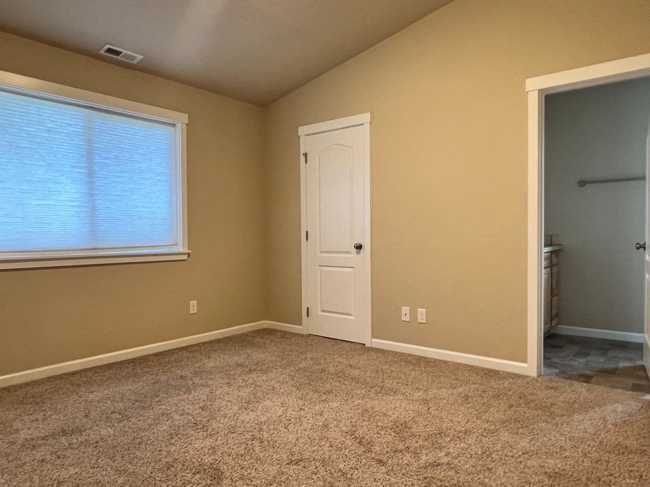 183 E Jadon Dr - Photo 5 of 10