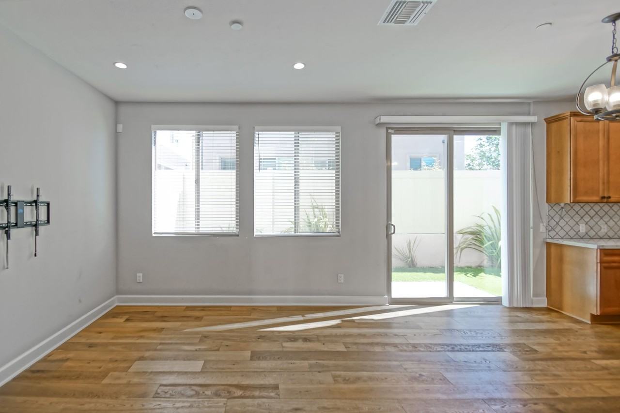 18514 Grevillea Ave - Photo 3 of 42