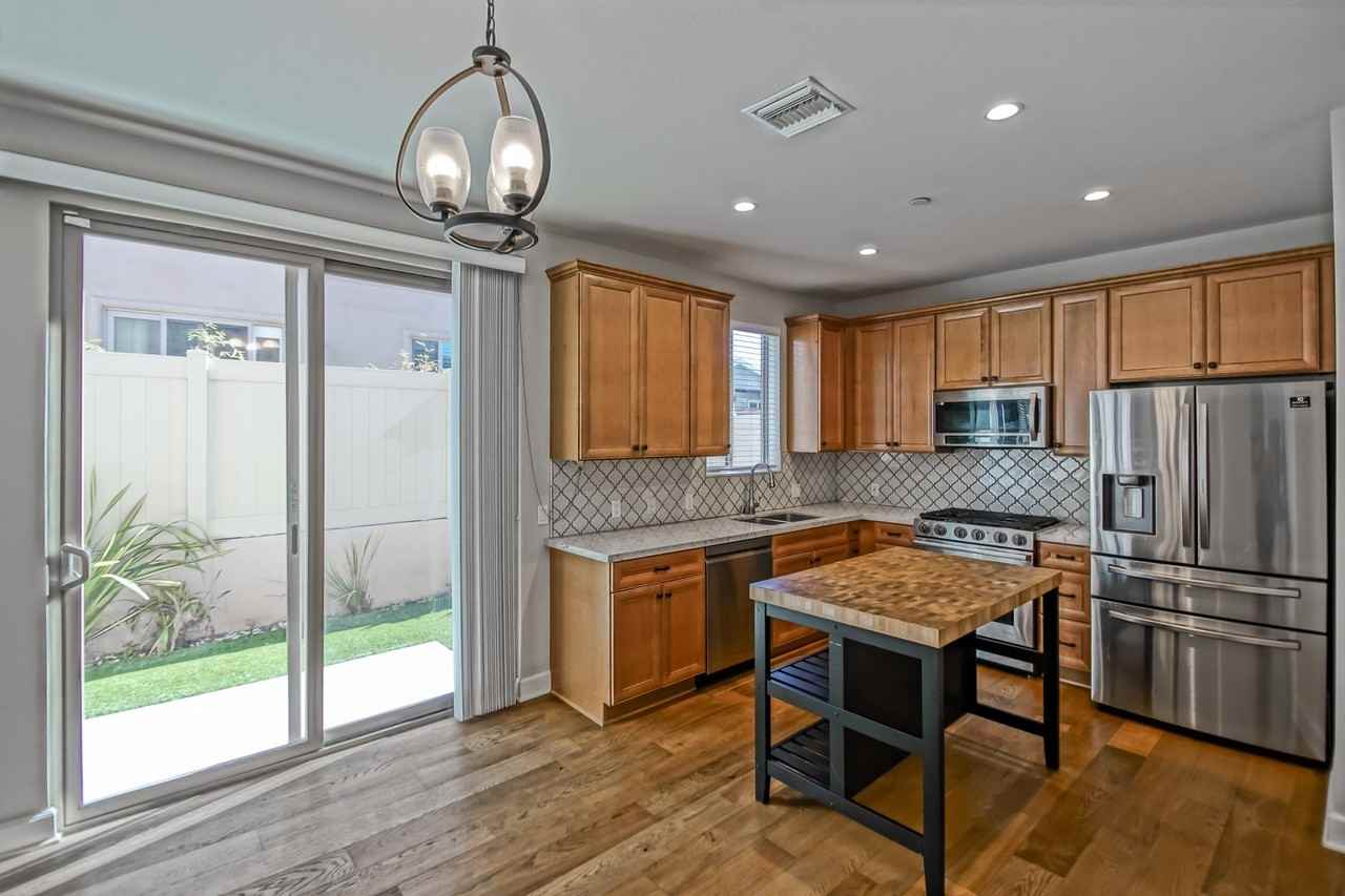 18514 Grevillea Ave - Photo 6 of 42