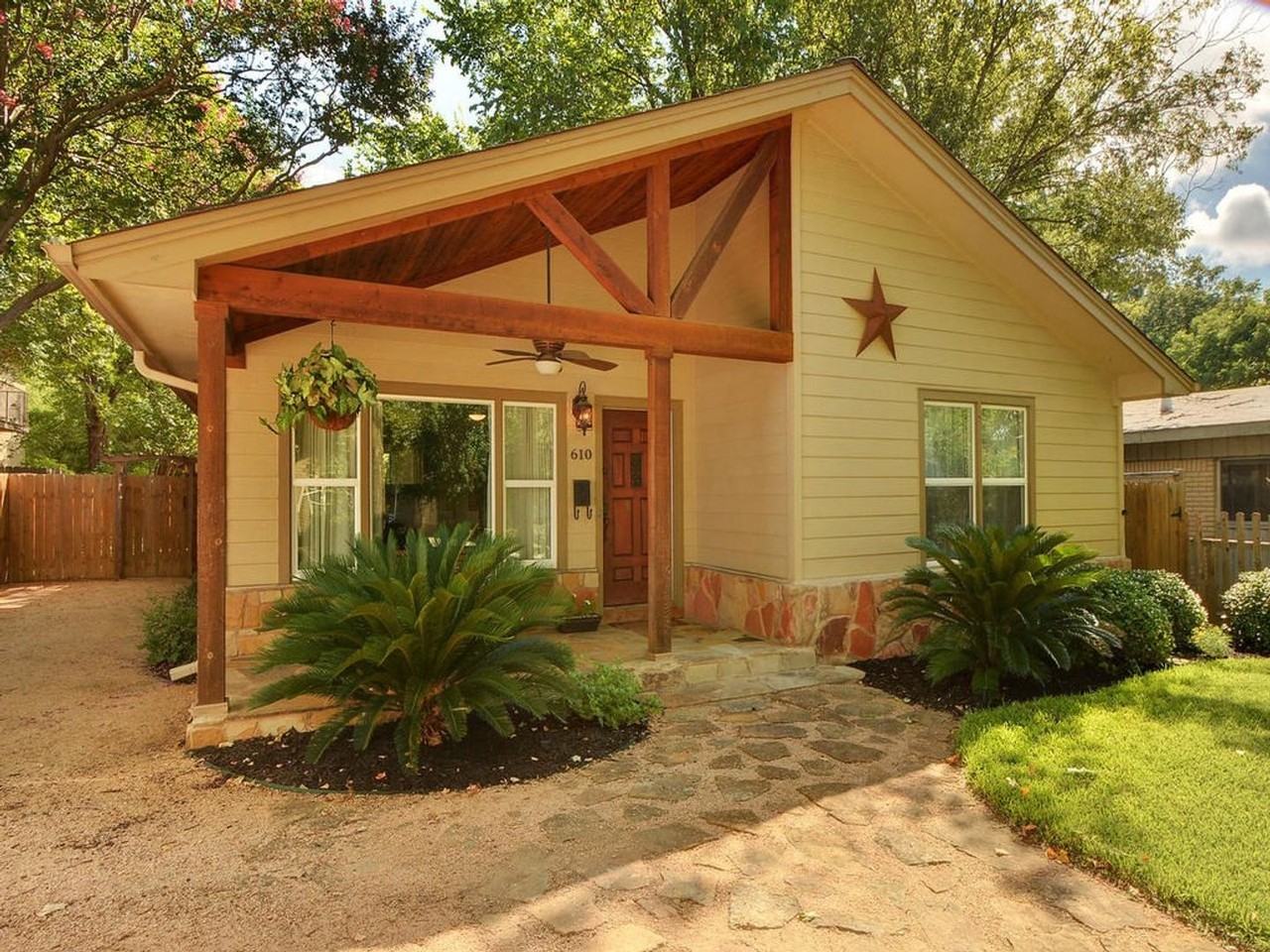 610 West North Loop Boulevard - Photo 4 of 32