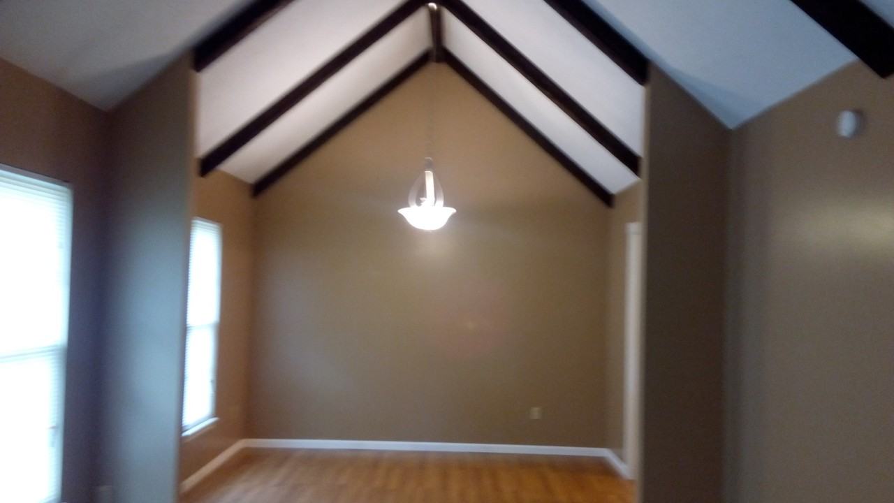 10013 N Harrison Dr - Photo 2 of 50