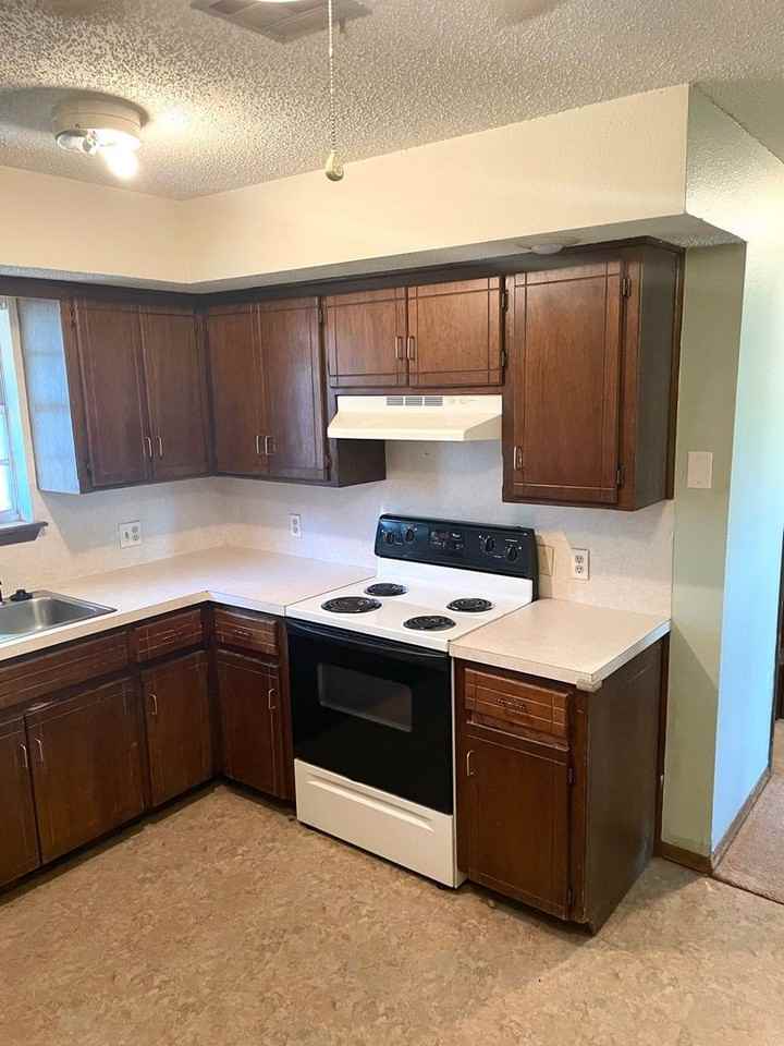 5310 Ridgeview Ave - Photo 2 of 7