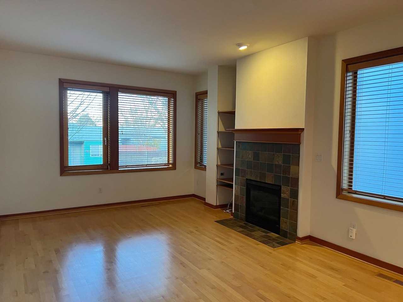 2644 Nw Thurman St - Photo 6 of 26