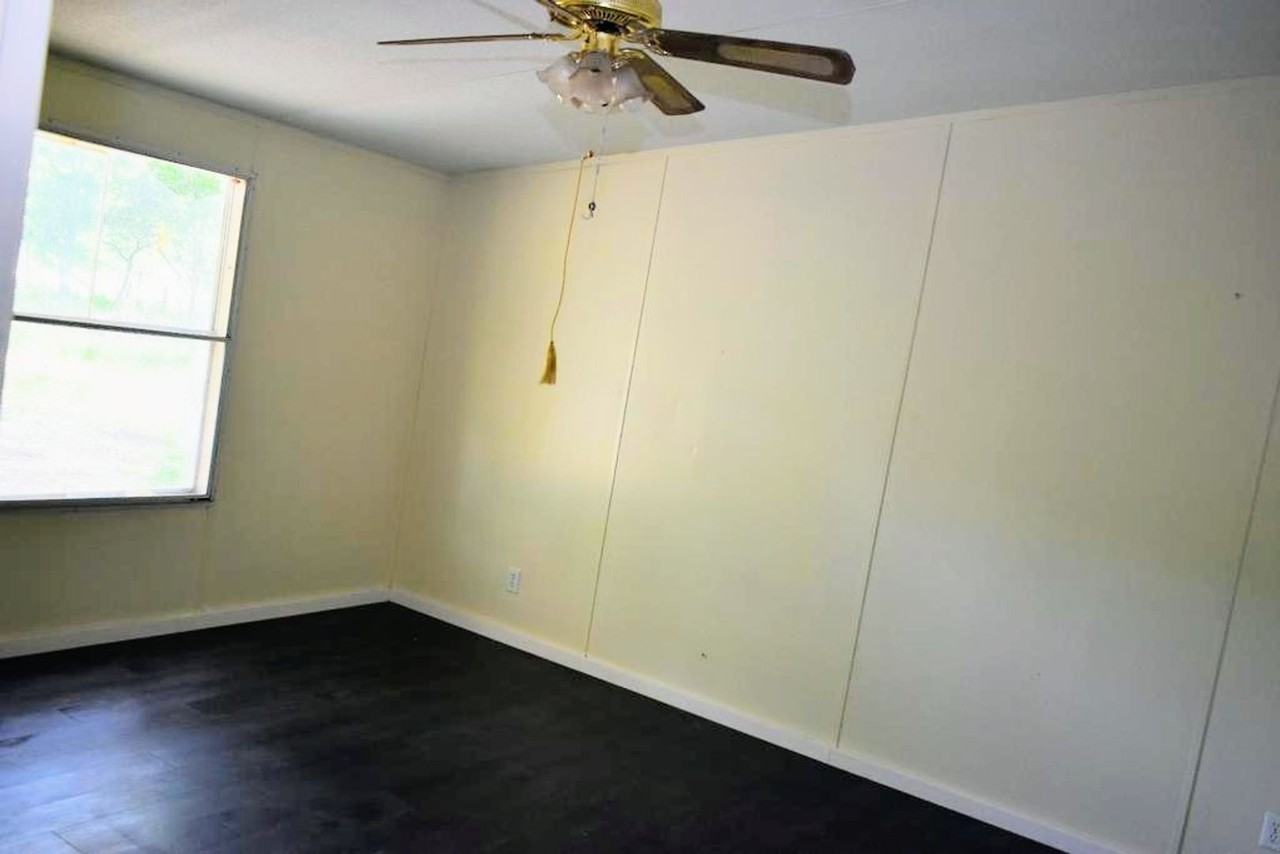 8607 Burleson Manor Rd - Photo 6 of 11