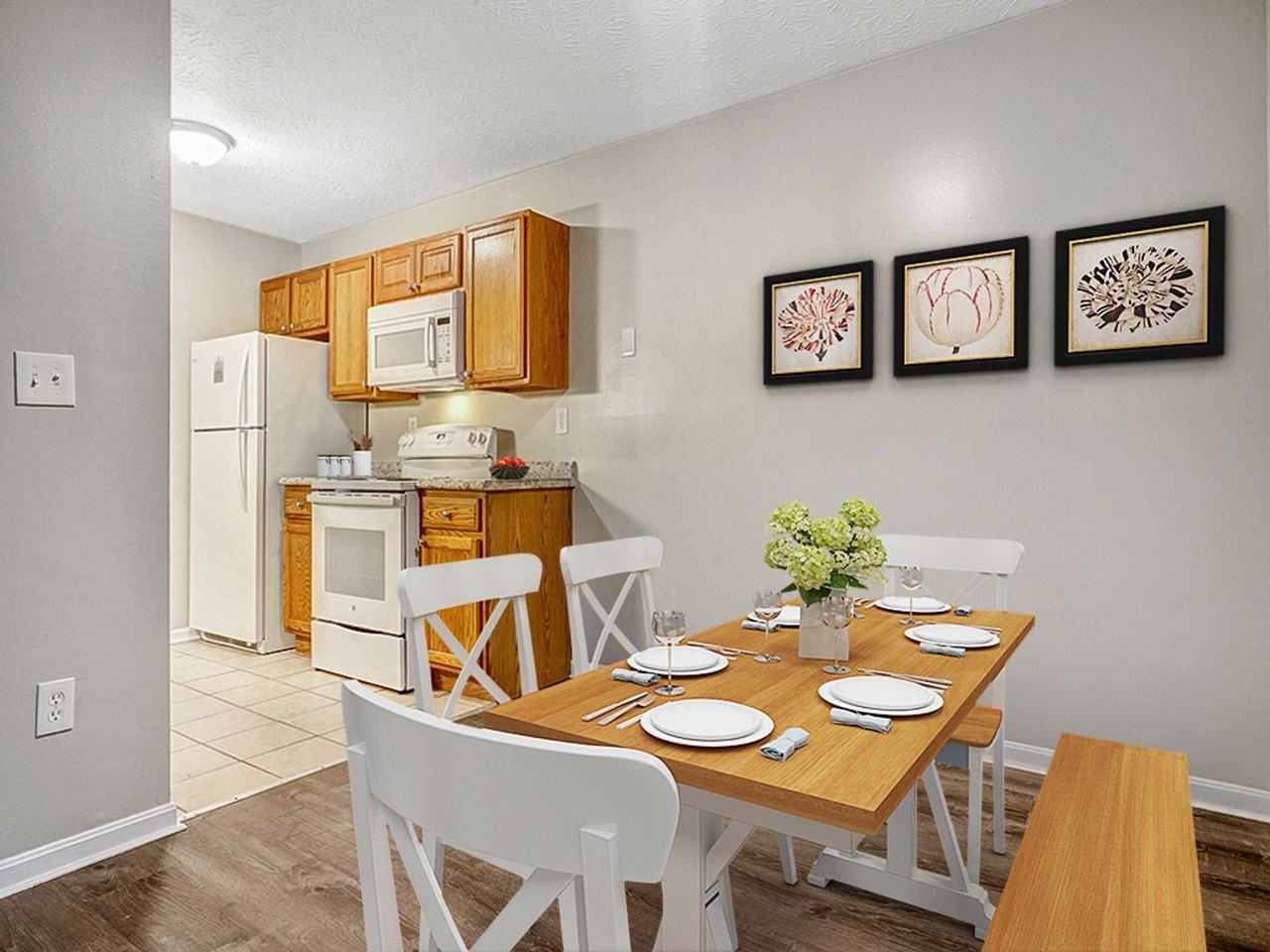 1086 Pennington Ct - Photo 4 of 11