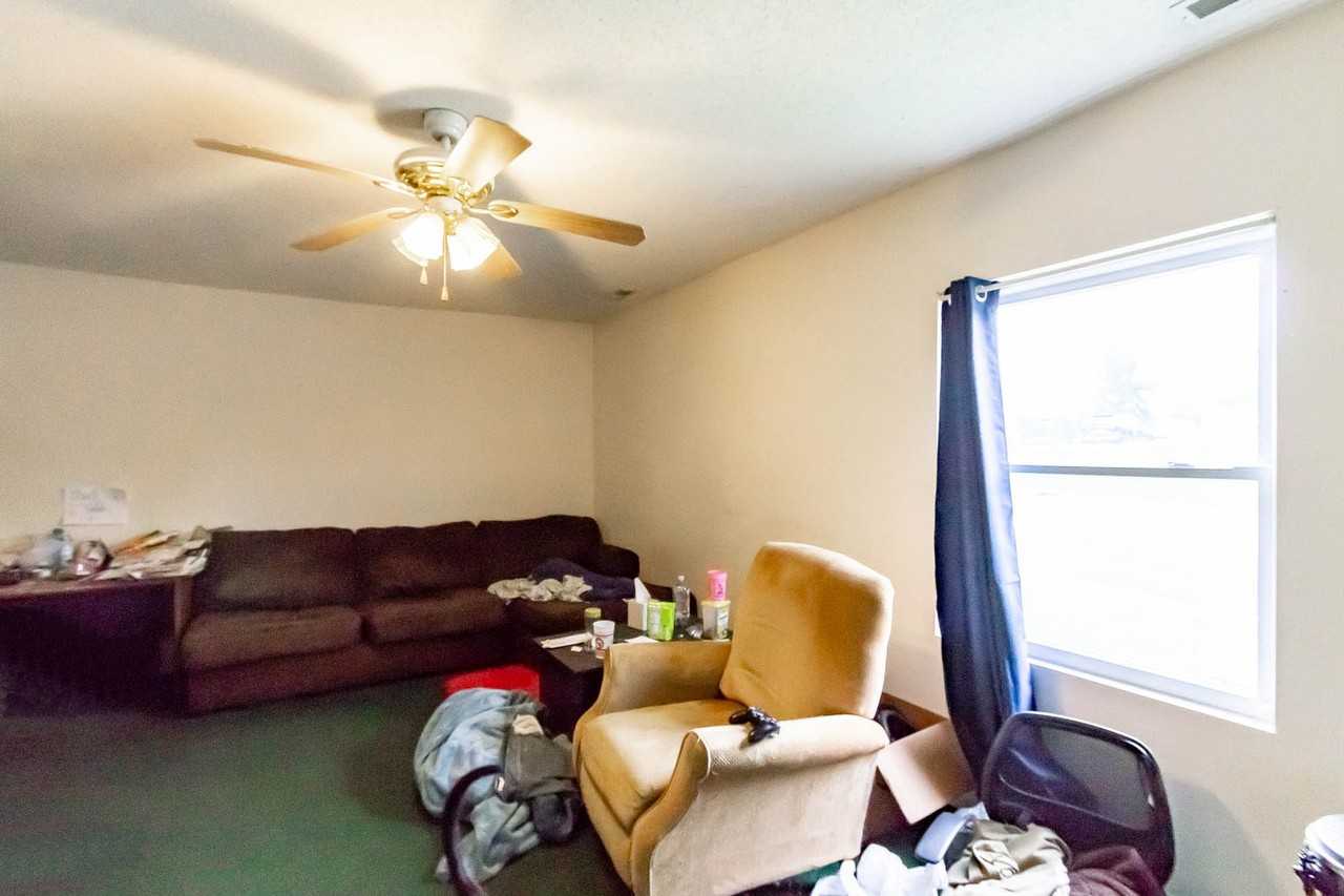 307 N Tillotson Ave - Photo 4 of 13