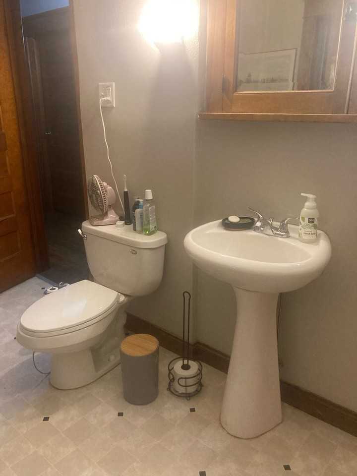 1618 Selby Ave - Photo 4 of 10