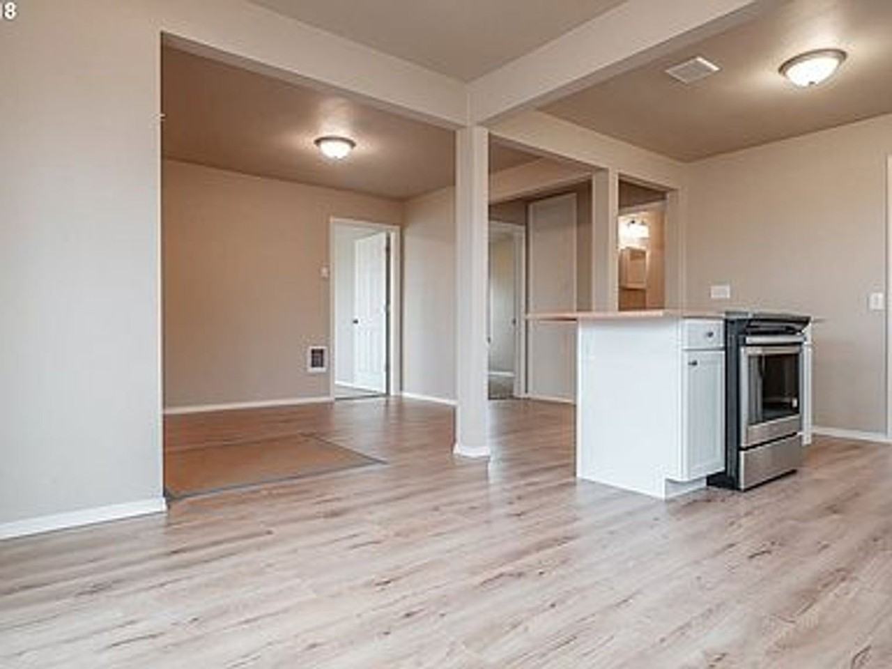 4105 Silverton Rd Ne - Photo 6 of 14