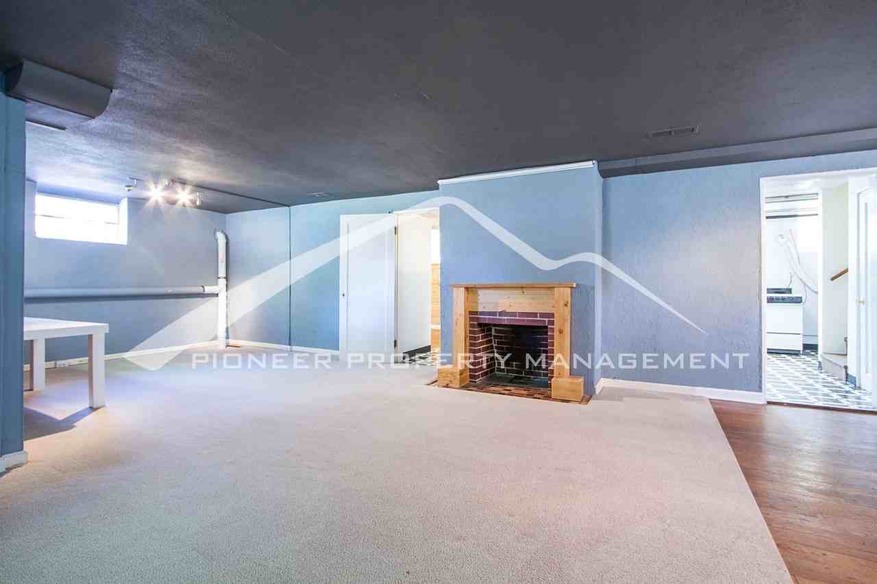 1600 S Marion St - Photo 7 of 15