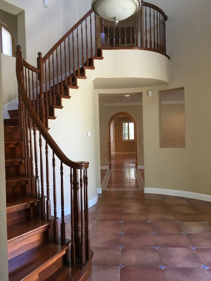 6704 Salvaterra Cir - Photo 2 of 17