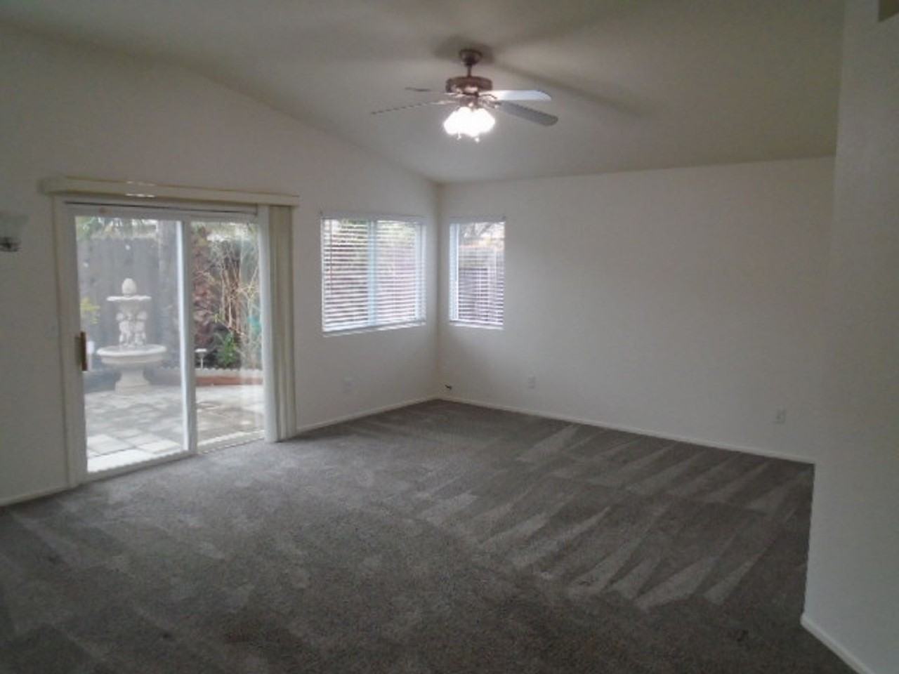 2378 Roualt St - Photo 5 of 23
