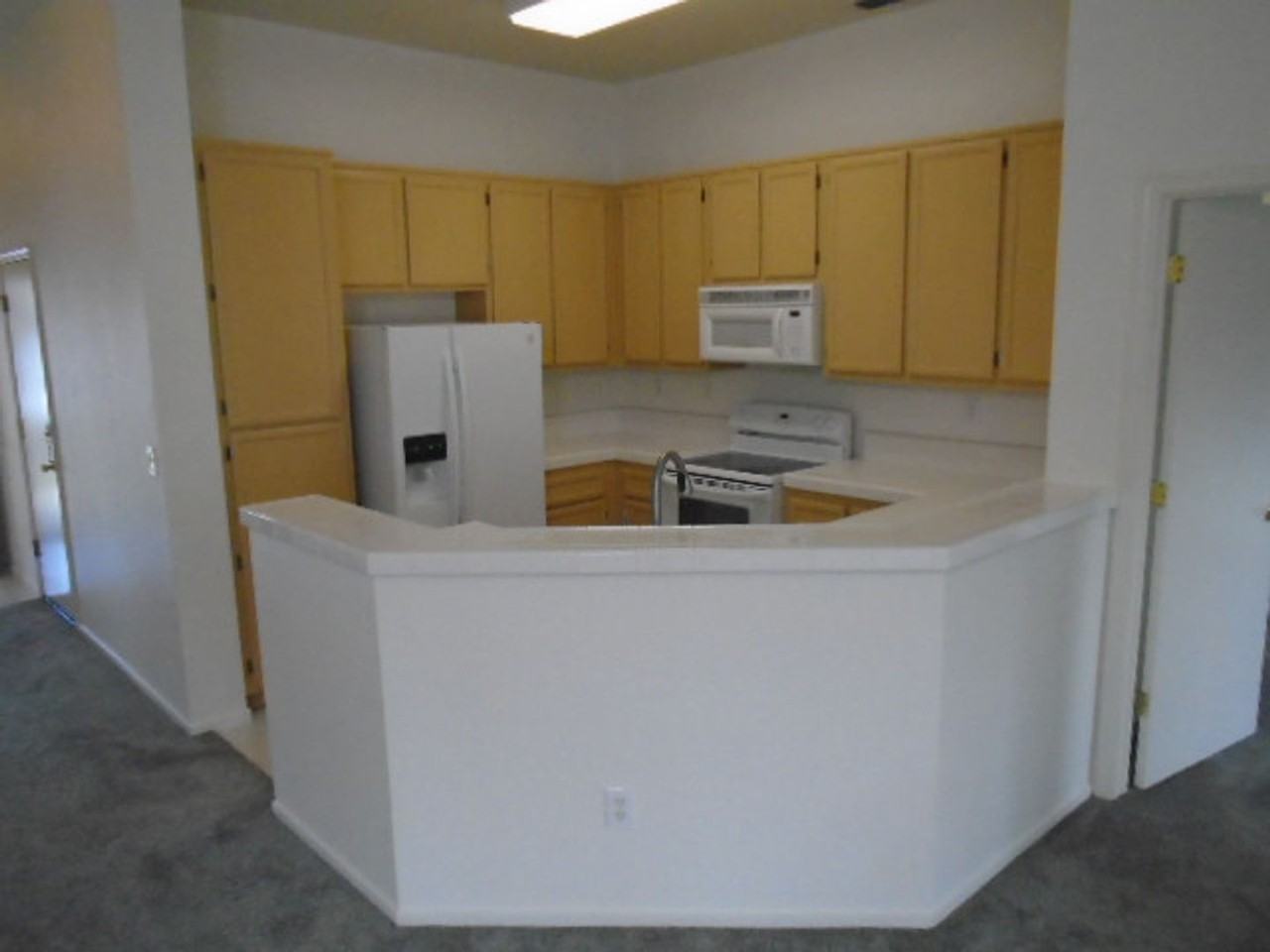 2378 Roualt St - Photo 7 of 23