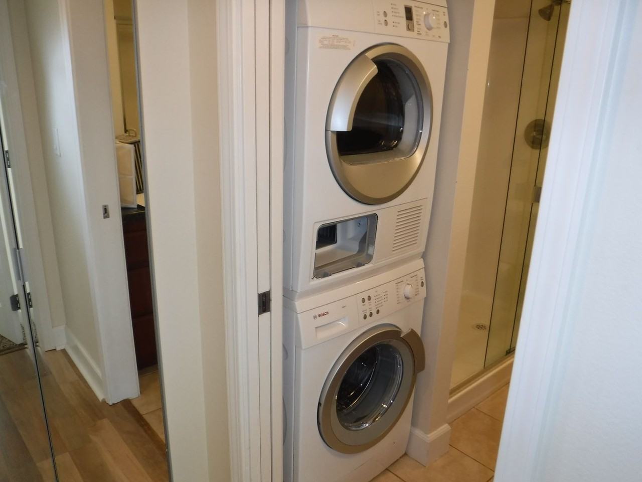 450 N Arlington Ave #307 - Photo 2 of 10