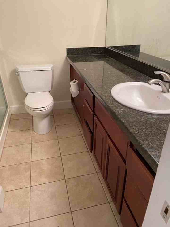 450 N Arlington Ave #307 - Photo 5 of 10