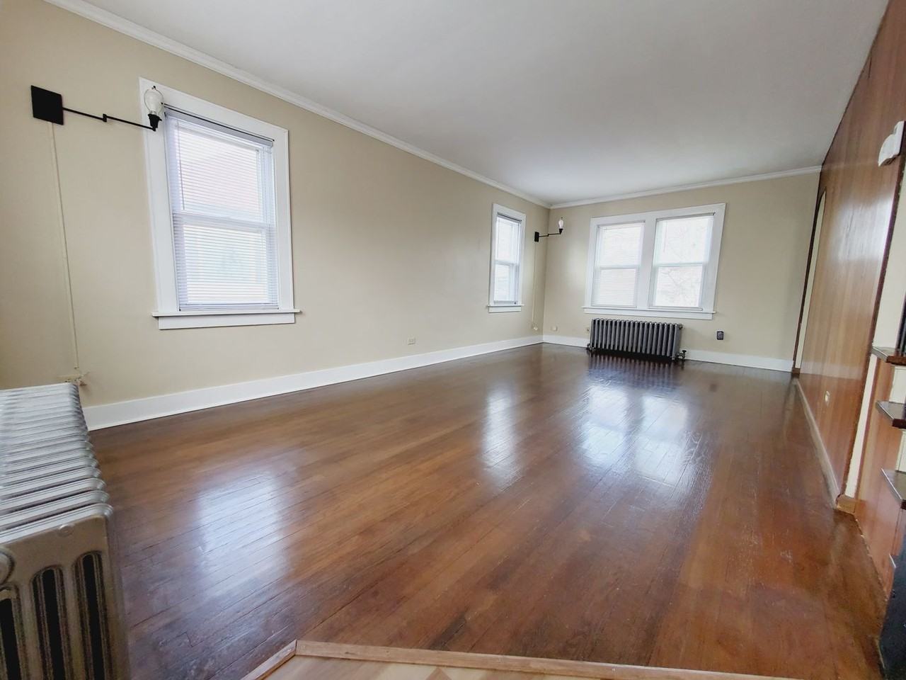 3535 Jewett Ave - Photo 2 of 8