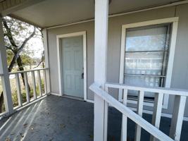 featured image of 100 Mcarthur St #8