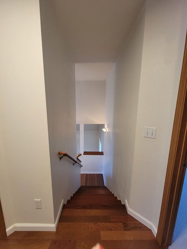 10021 Angle Ln Sw - Photo 2 of 18