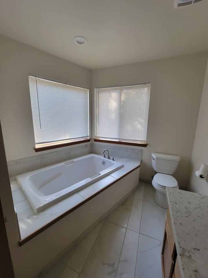 10021 Angle Ln Sw - Photo 7 of 18