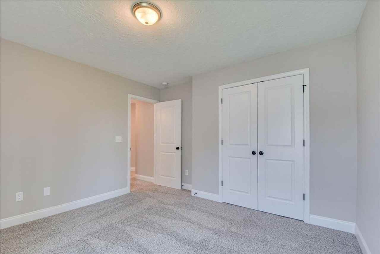 137 Myrtle Grove Trl - Photo 5 of 33