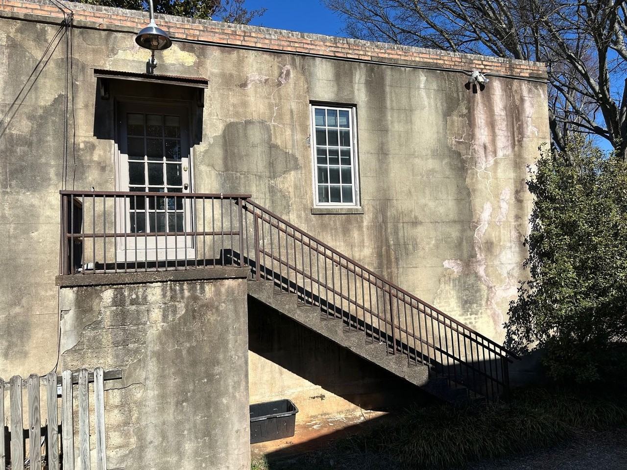 340 Barber St - Photo 2 of 19