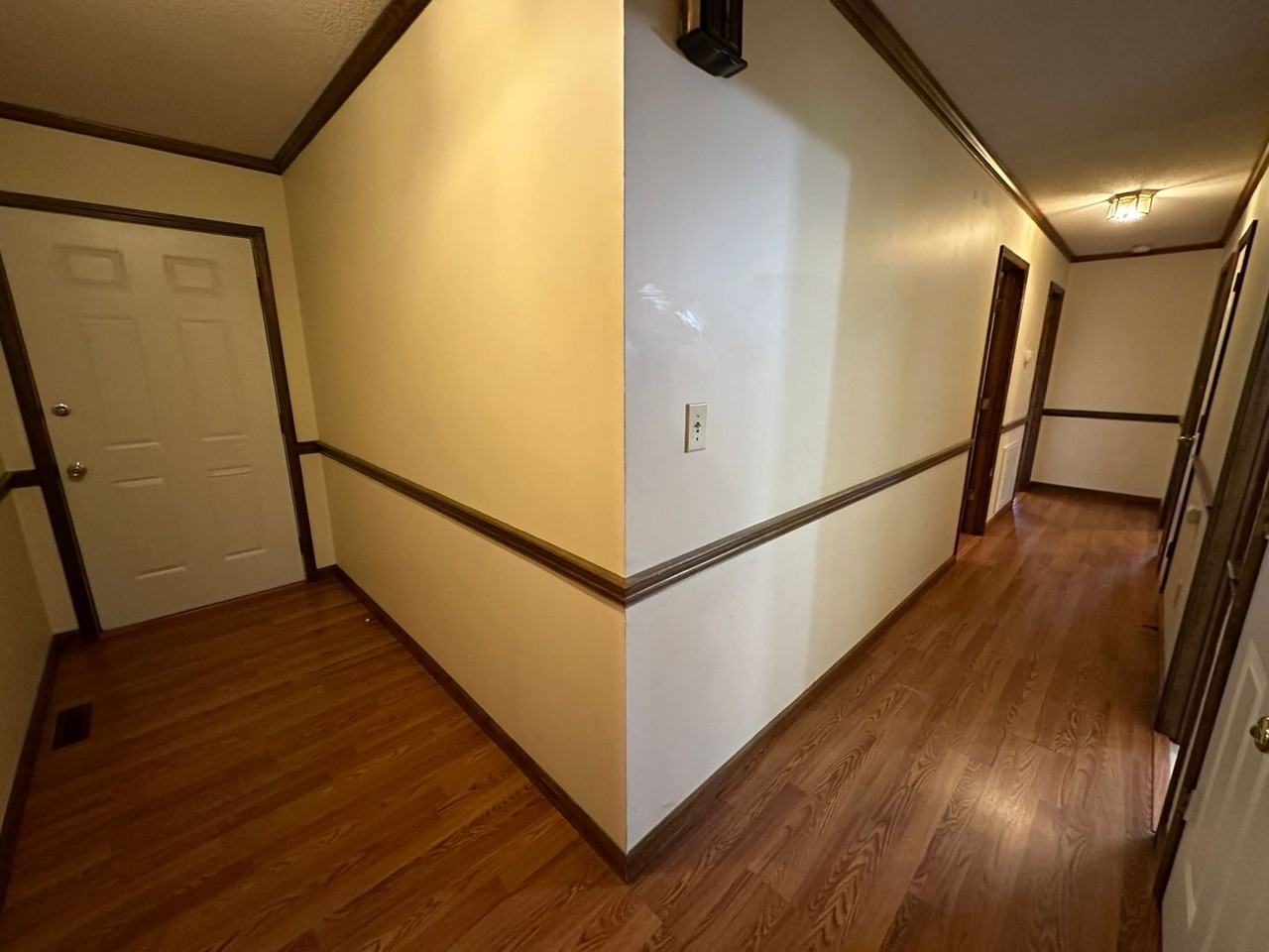 5636 Bethania Rd - Photo 3 of 21