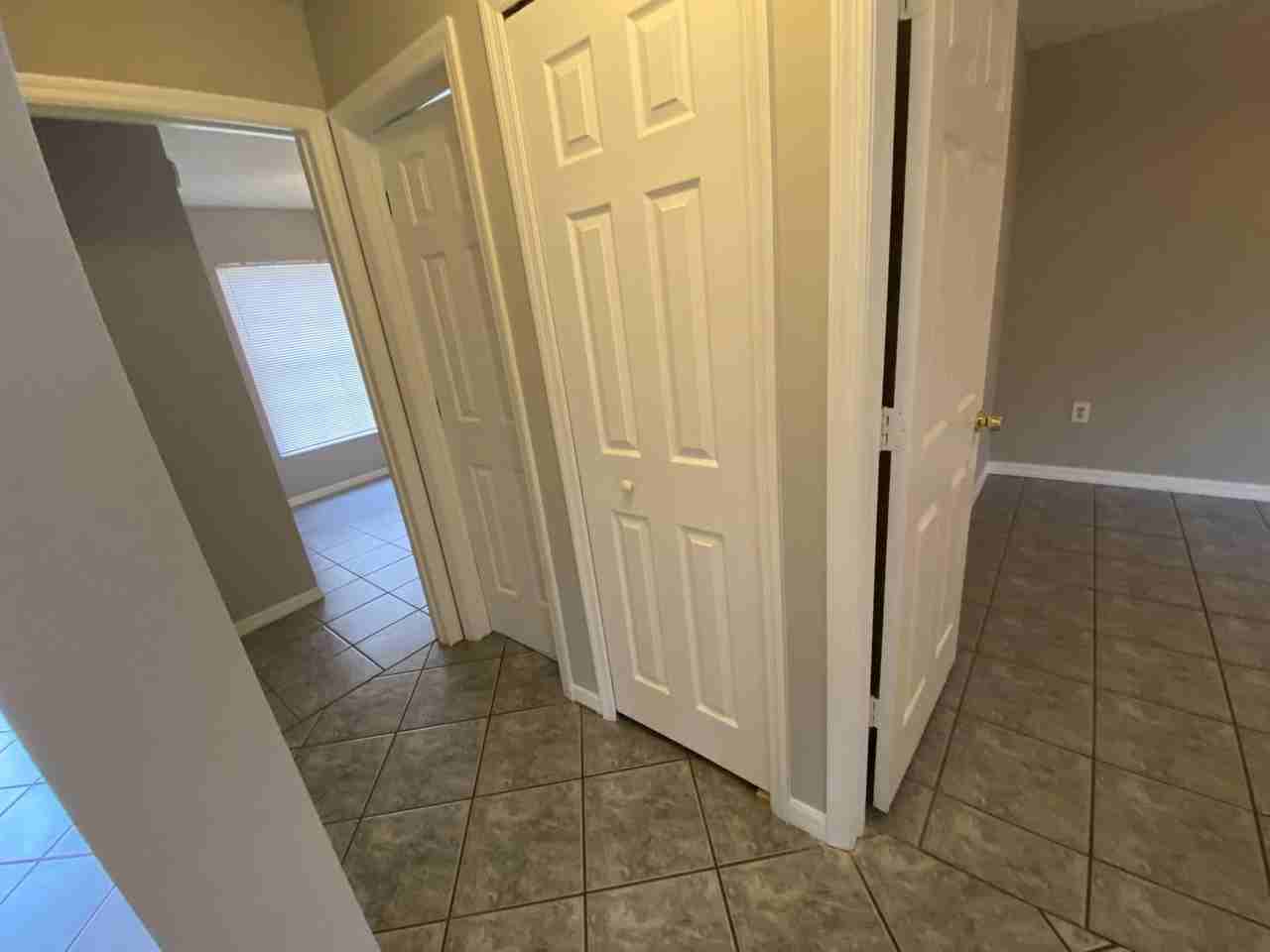 9634 Bandelier Dr - Photo 7 of 16