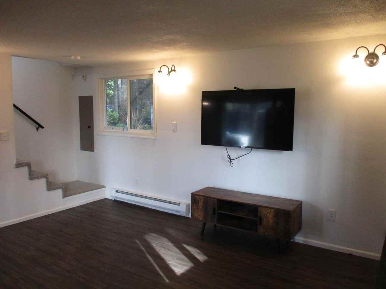 14602 Holiday Dr Nw - Photo 2 of 20