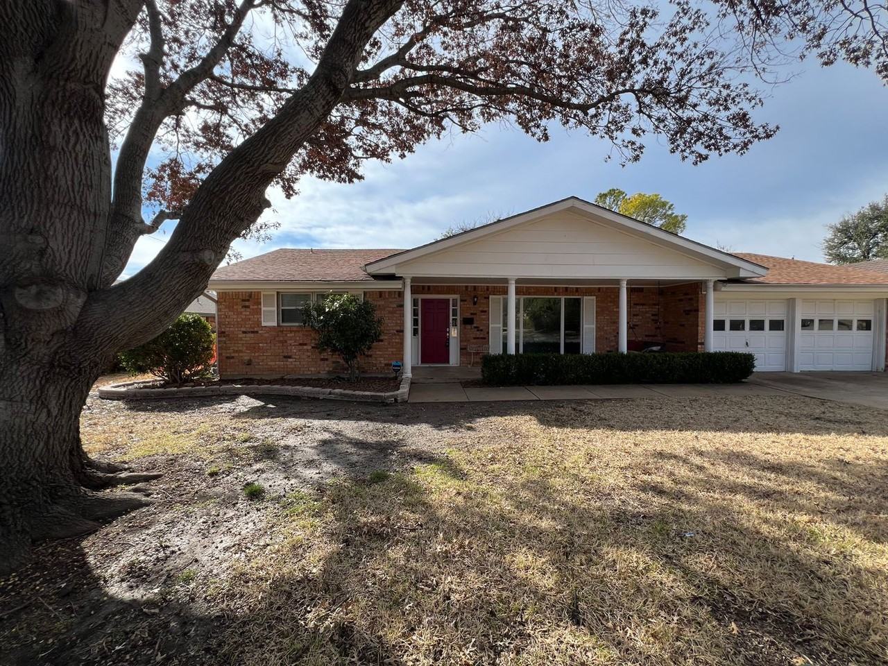 3517 Lawndale Ave - Photo 2 of 50