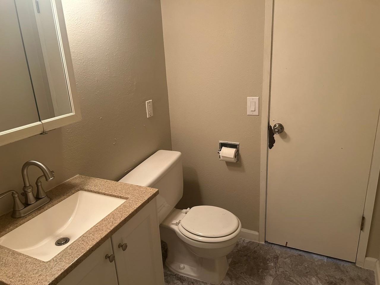 3449 Redwood Ave - Photo 5 of 8