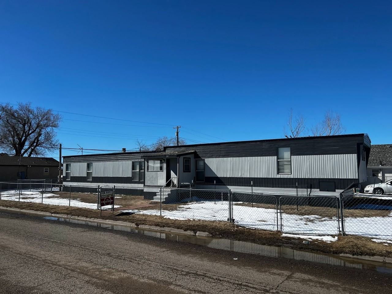 200 South Elgin Avenue