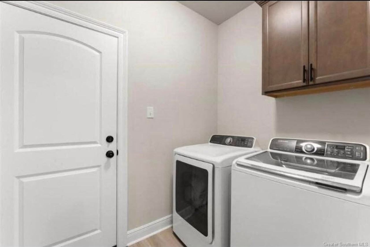 1476 Downing Rd - Photo 3 of 18