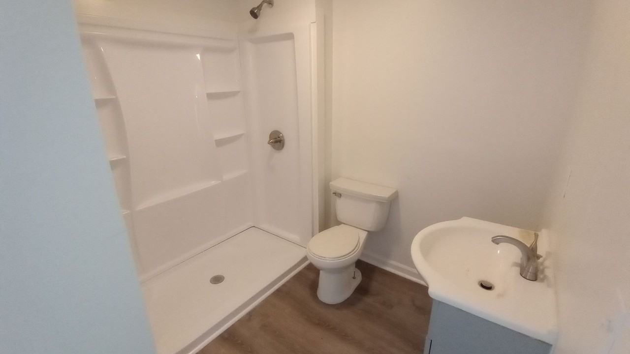 2614 25th Ave - Photo 2 of 10