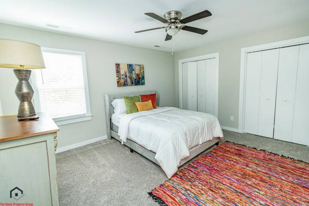 121 Willow Oaks Ct - Photo 6 of 9