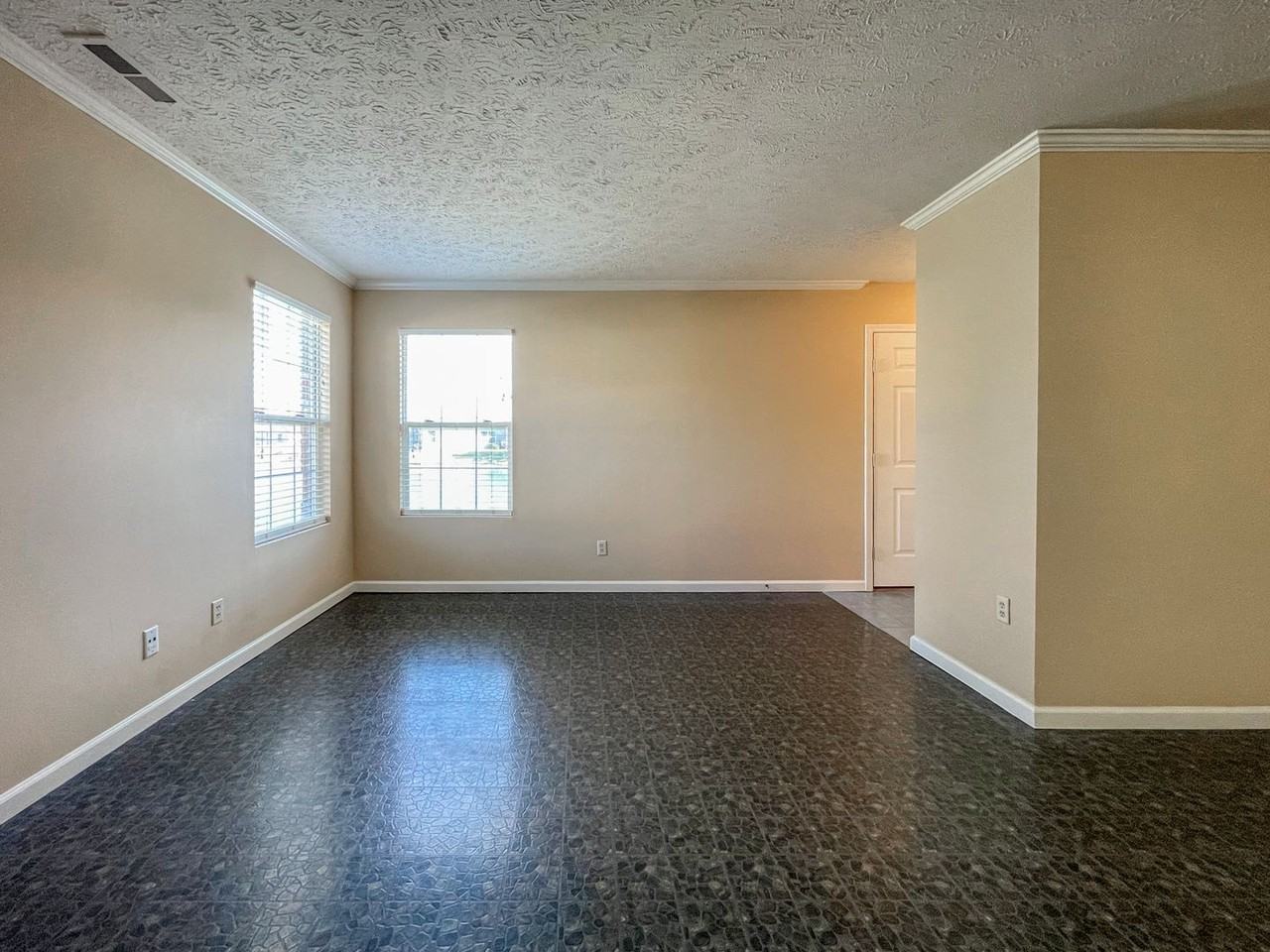 3006 W Applewood Ct - Photo 7 of 26