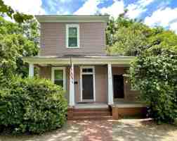 featured image of 1319 Dover St