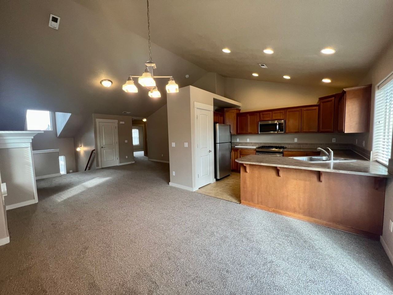63220 Lancaster St - Photo 2 of 20